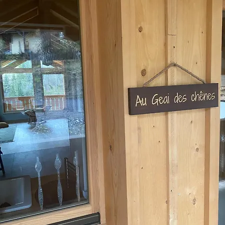1000 Borne Caffe Hebergements Insolites Entremont Buitenkant foto