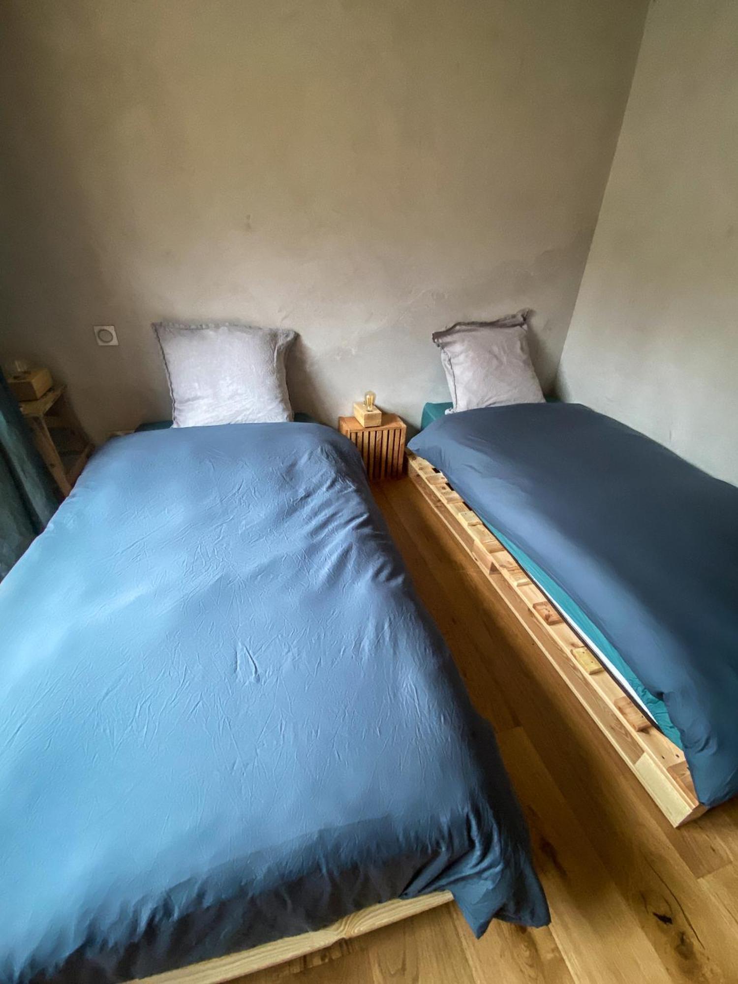 1000 Borne Caffe Hebergements Insolites Vakantiehuis Entremont