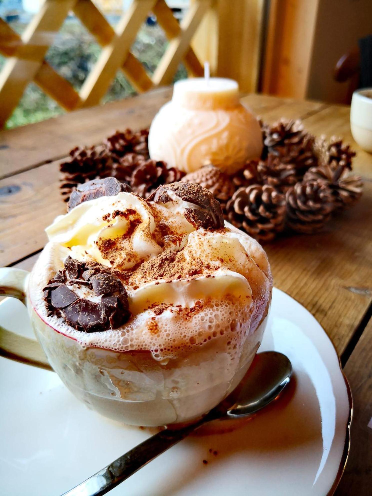 1000 Borne Caffe Hebergements Insolites * Entremont