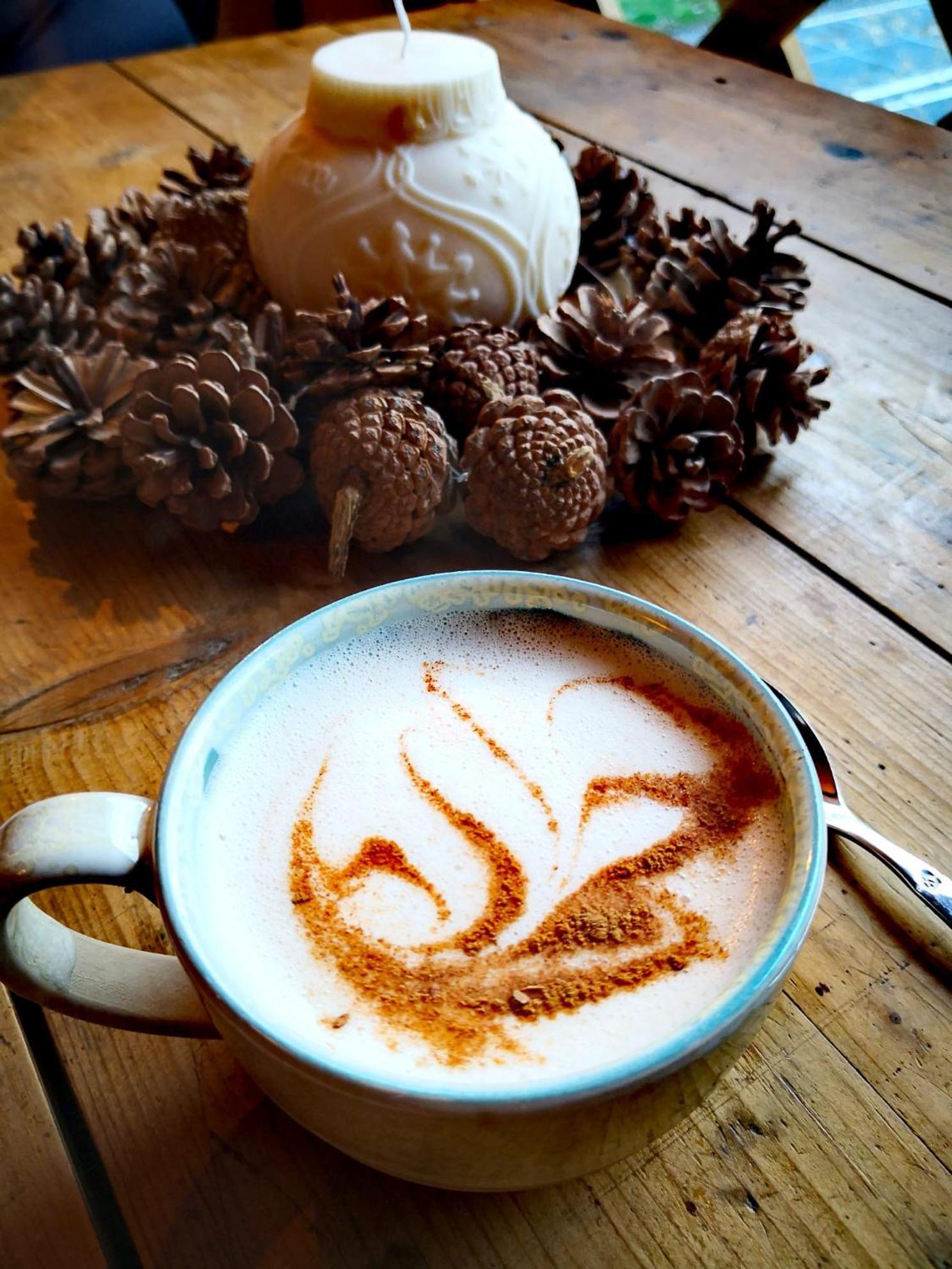 1000 Borne Caffe Hebergements Insolites * Entremont